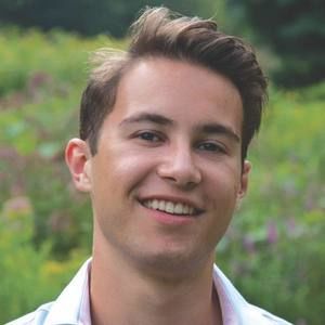 Meet your Posher, Alex